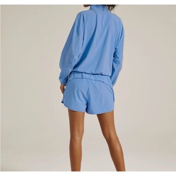 Beyond Yoga Half Zip Pullover Flower Blue M NWT - Picture 3 of 10